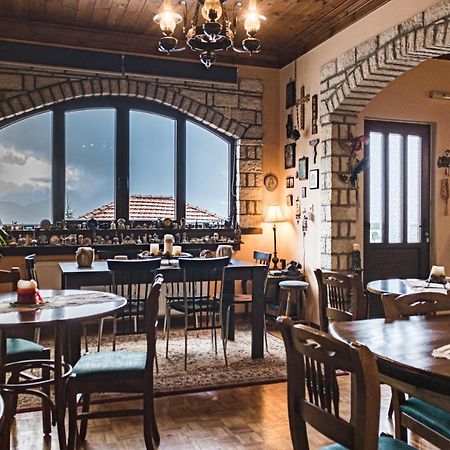 Semeli Guesthouse Karpenisi Ngoại thất bức ảnh