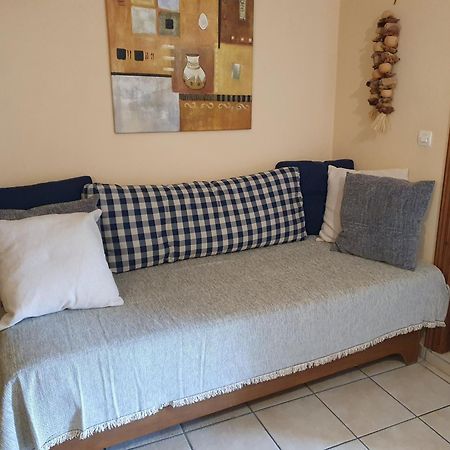 Semeli Guesthouse Karpenisi Ngoại thất bức ảnh