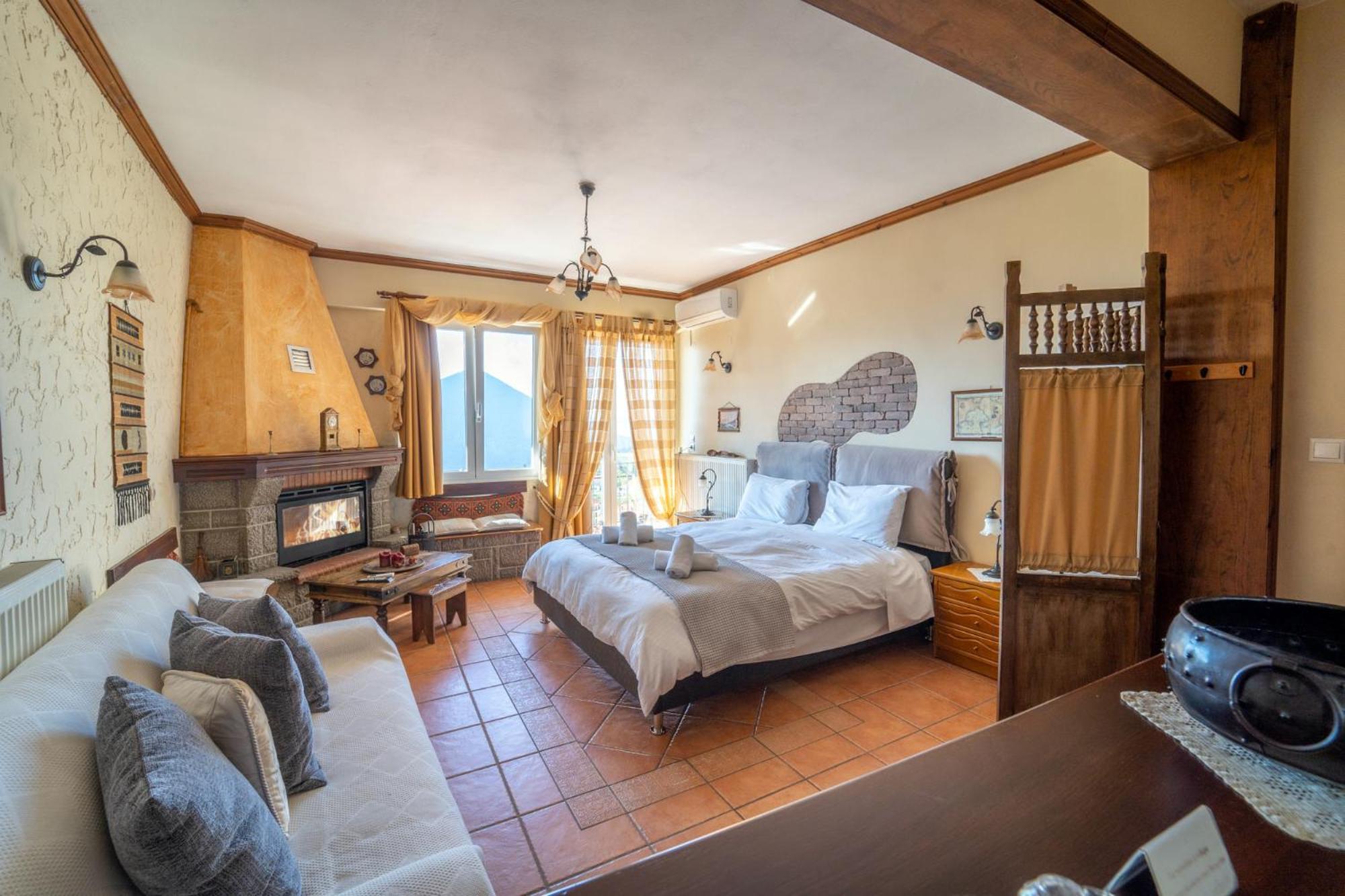 Semeli Guesthouse Karpenisi Ngoại thất bức ảnh