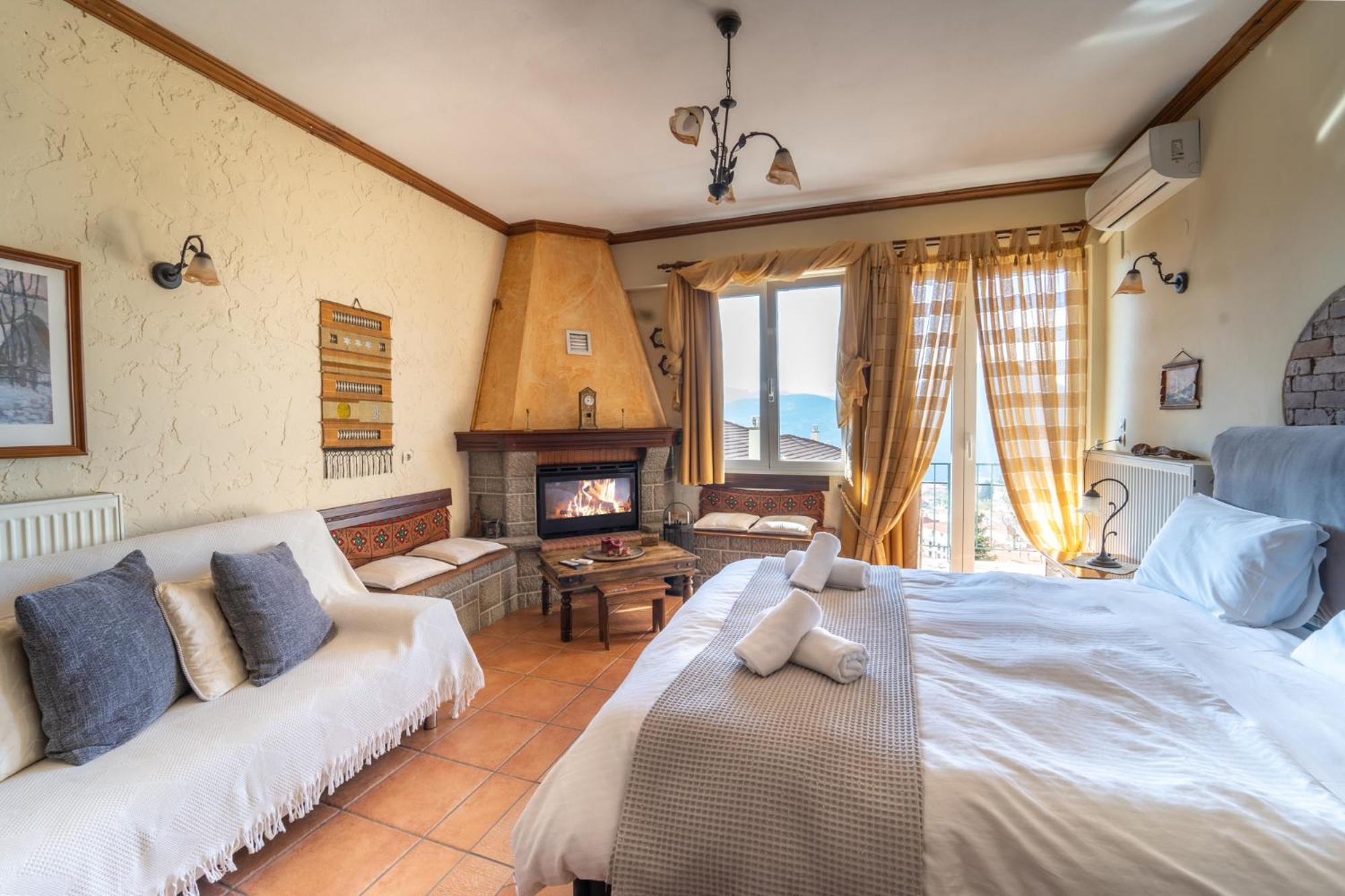 Semeli Guesthouse Karpenisi Ngoại thất bức ảnh