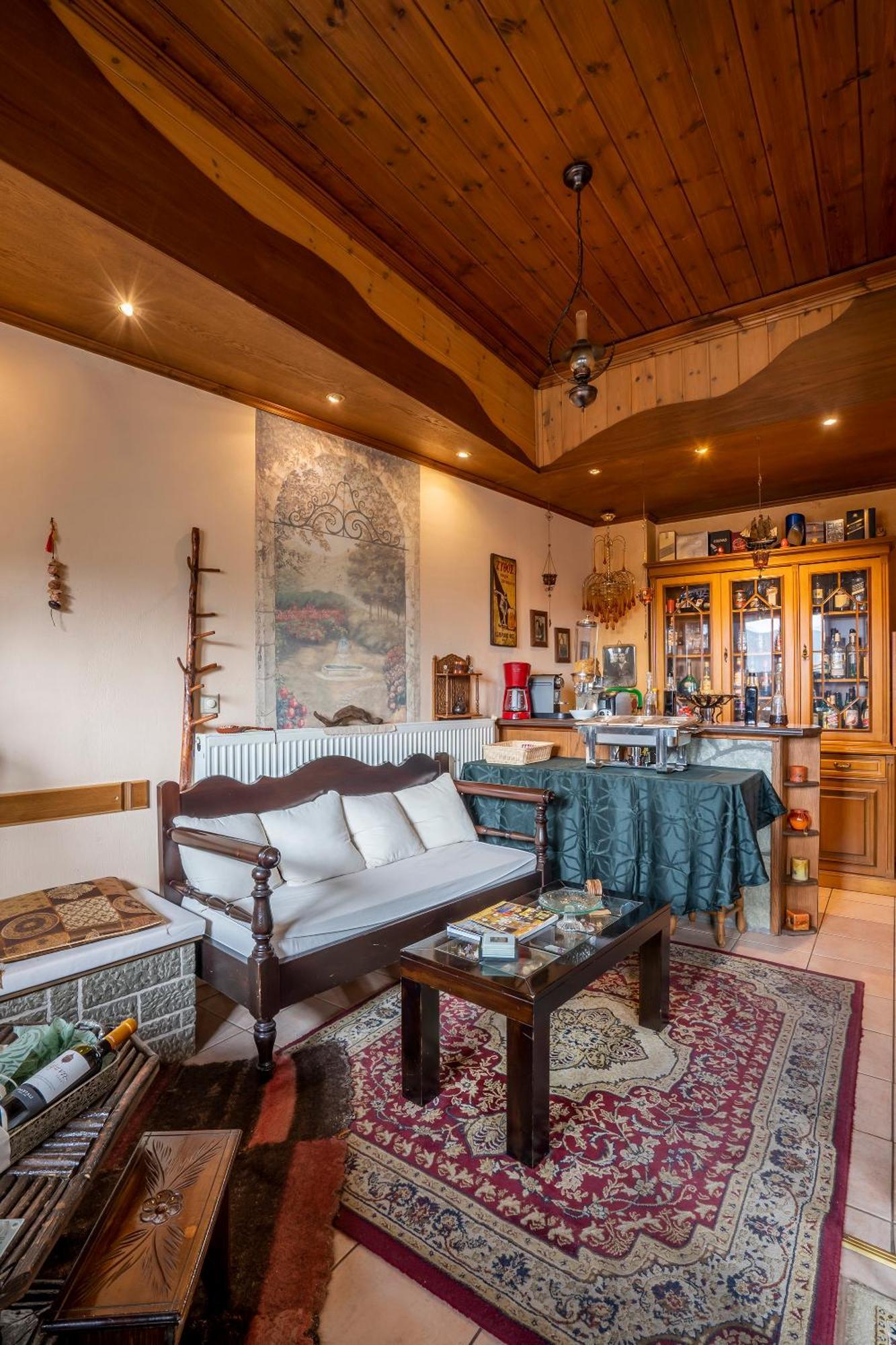 Semeli Guesthouse Karpenisi Ngoại thất bức ảnh